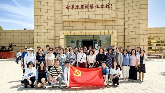 学院师生党员在雁翎队纪念馆参观学习_副本.jpg